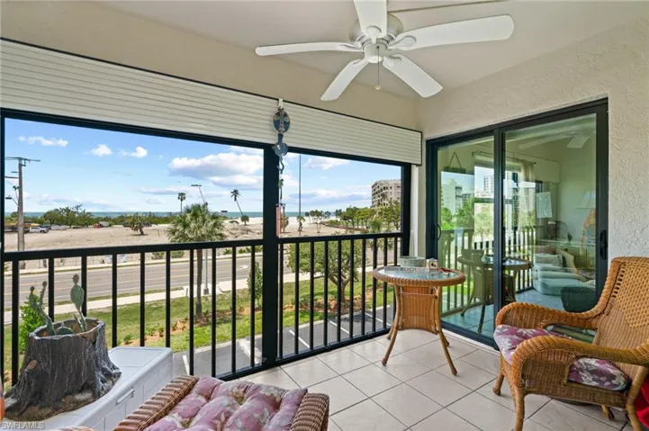 Relax Here with Amazing views & sunsets over the Gulf