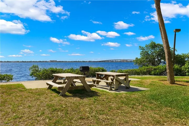 Outside tables at Picnic Point