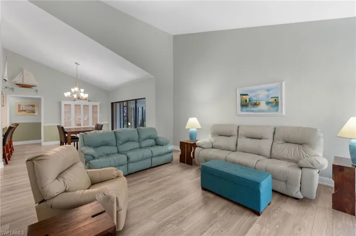 Living room with Vaulted Ceilings