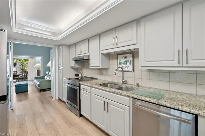 Beautiful Granite Countertops and backsplash