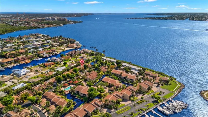 Harbortown Village