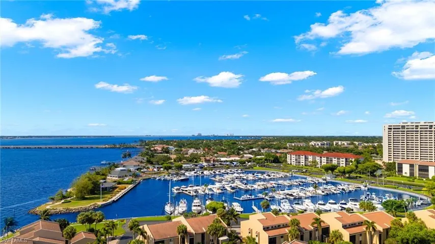 Harbortown overlooking the Marina