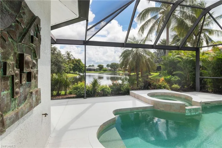 6928  Mauna Loa  LN, Naples, FL 34113