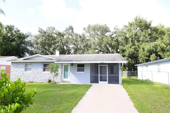 2627 Saint Charles ST, Fort Myers, FL 33916,224088297