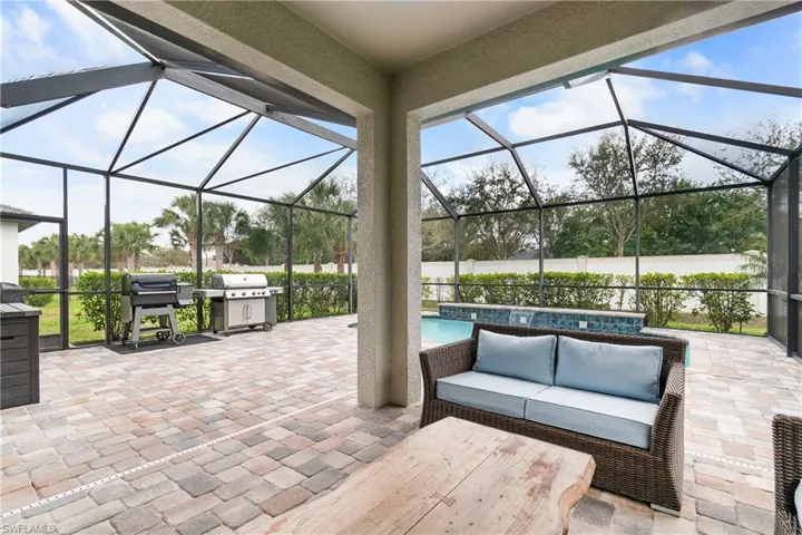 Large Screened-in Lanai