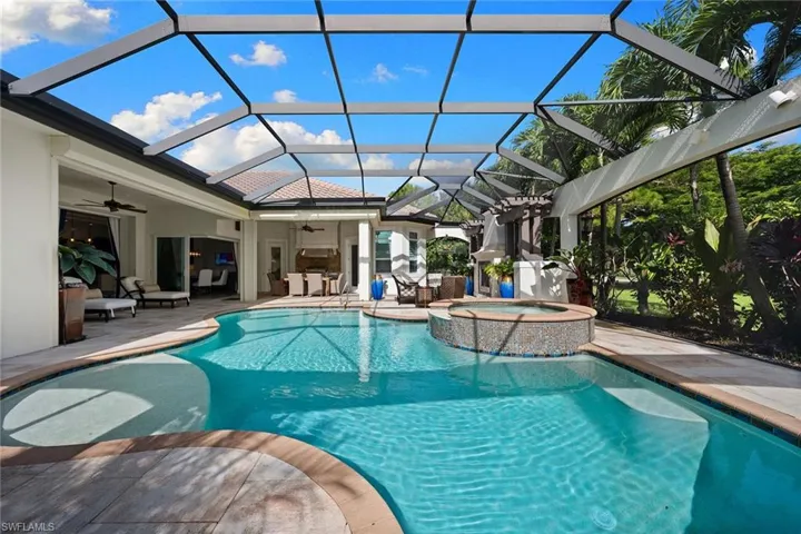 11979 Maidstone Ct, Naples, Florida 34120