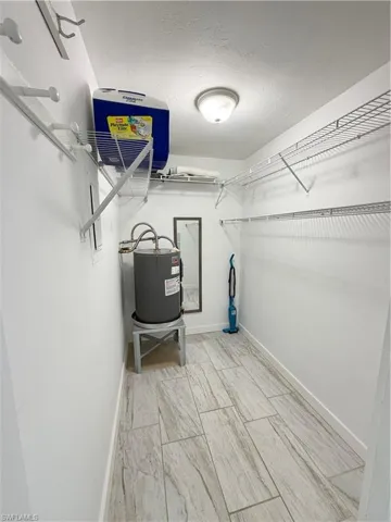 1781 Smugglers Cv B, Naples, Florida 34112
