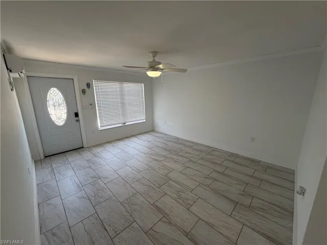 1781 Smugglers Cv B, Naples, Florida 34112