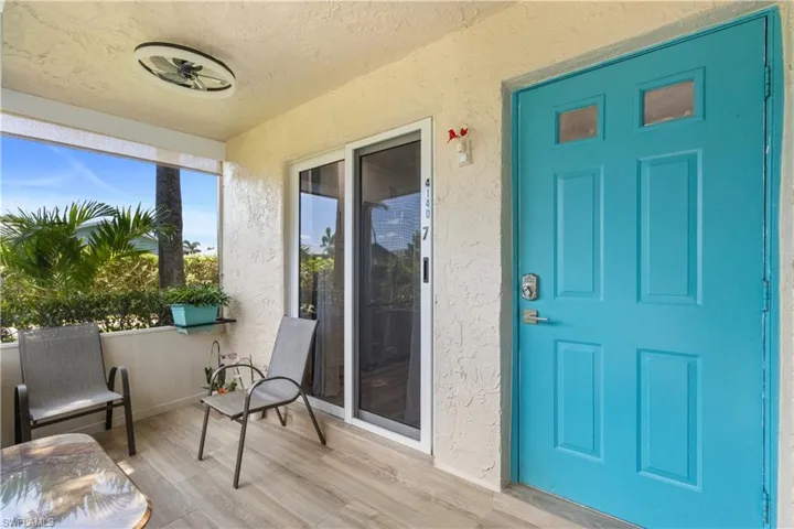 4140  Looking Glass  LN, Naples, FL 34112