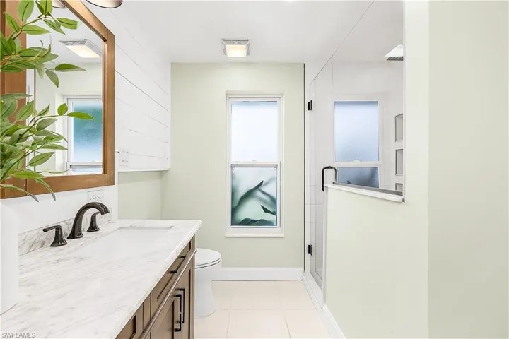 6954 Pickadilly Ct, Fort Myers, Florida 33919