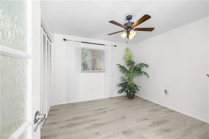6954 Pickadilly Ct, Fort Myers, Florida 33919