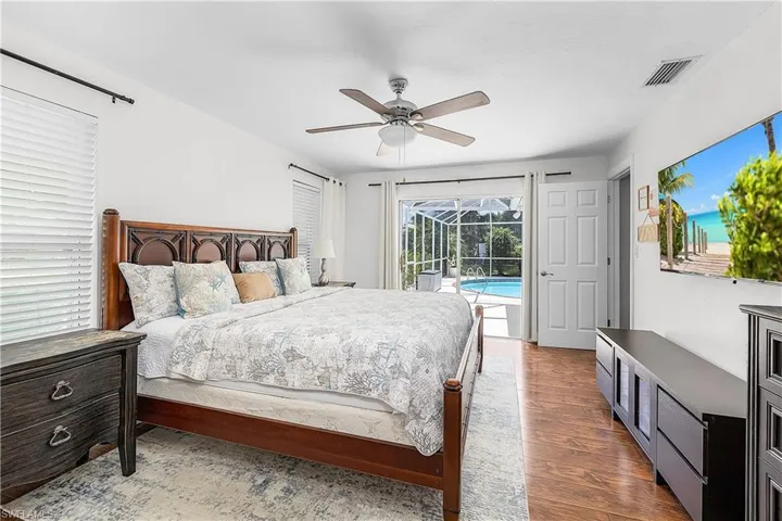 6954 Pickadilly Ct, Fort Myers, Florida 33919