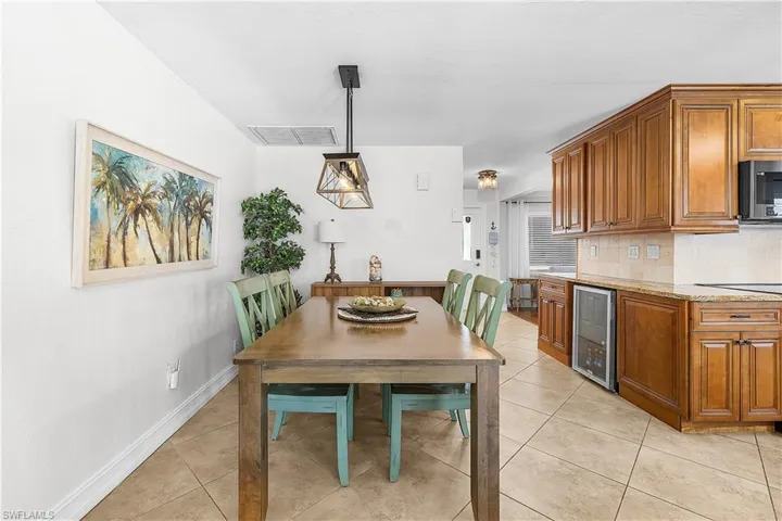 6954 Pickadilly Ct, Fort Myers, Florida 33919