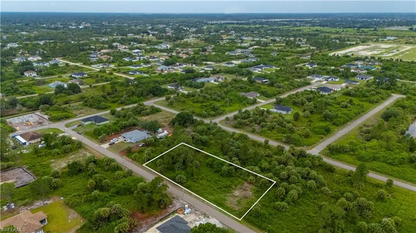 316 Laurel Ave S, Lehigh Acres, Florida 33974
