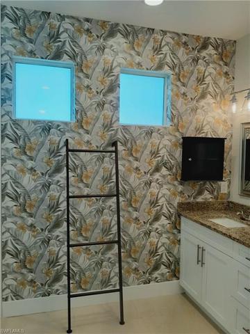 Master bath... wall paper is beautiful ..also easy to remove. (removeable)