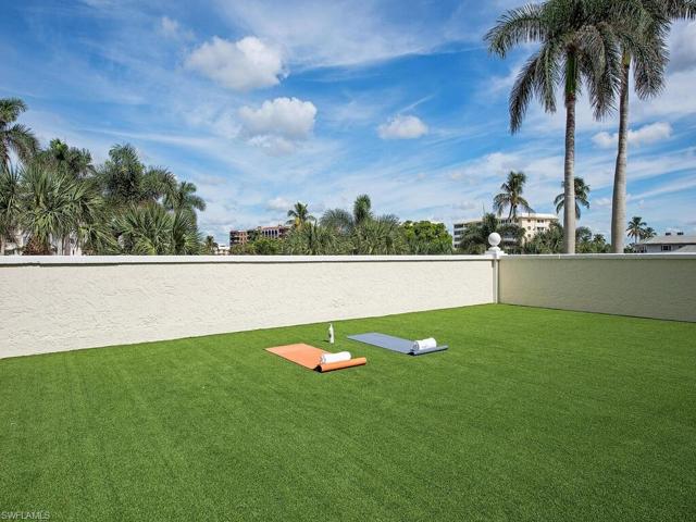 Roof top terrace