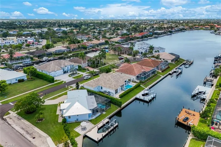 398 Wales Ct, Marco Island, Florida 34145