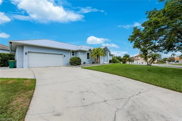 398 Wales Ct, Marco Island, Florida 34145