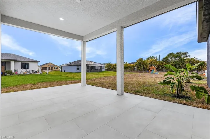316 10th St, Cape Coral, Florida 33993