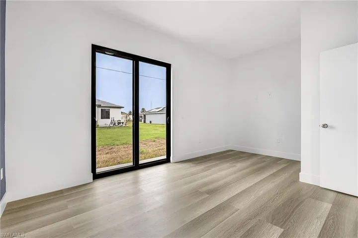 316 10th St, Cape Coral, Florida 33993