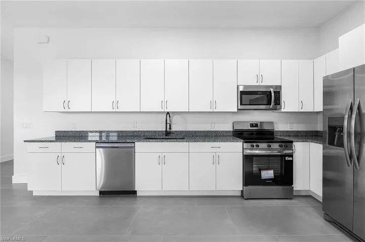 316 10th St, Cape Coral, Florida 33993