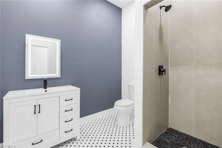 316 10th St, Cape Coral, Florida 33993