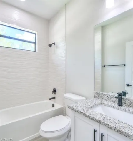 117 Desoto Blvd N, Naples, Florida 34120