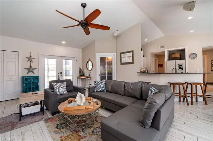3334 Sw 26th Ave, Cape Coral Fl 33914