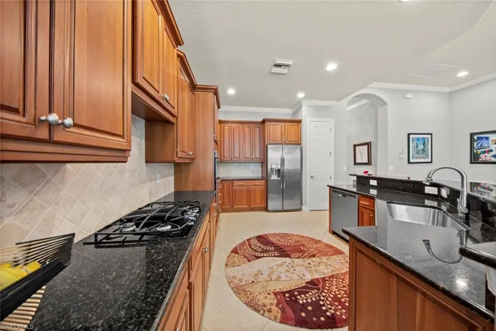 Gas cooktop
