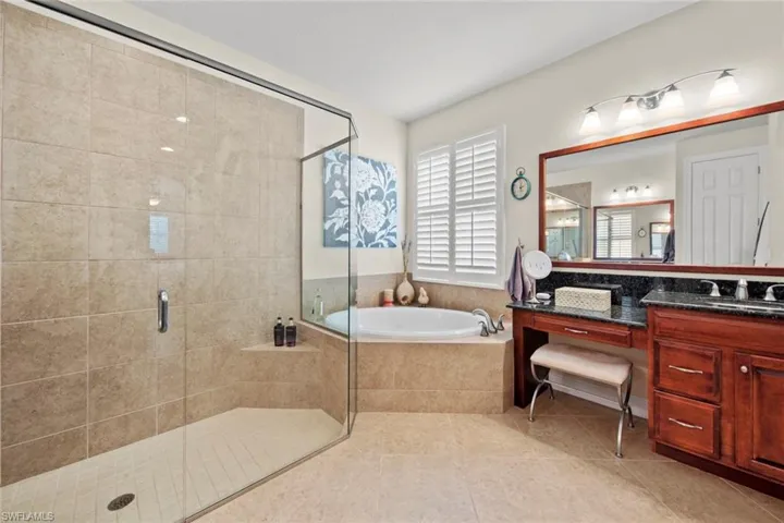 Dual sinks and make-up area