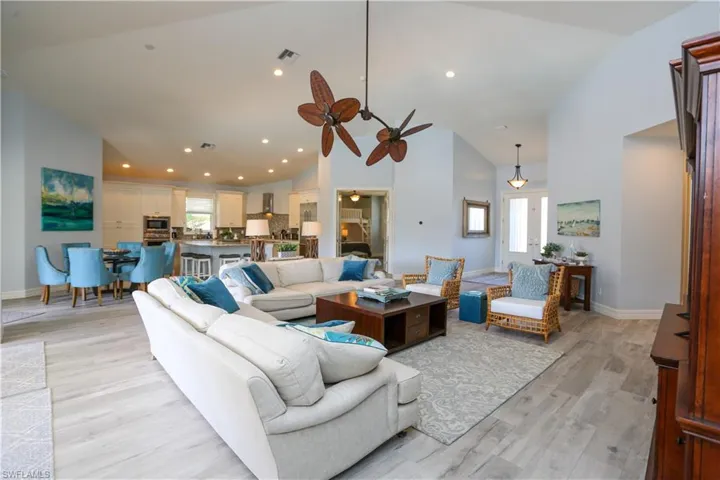 1480 Curlew Ave, Naples, Florida 34102