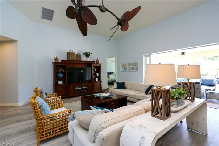 1480 Curlew Ave, Naples, Florida 34102