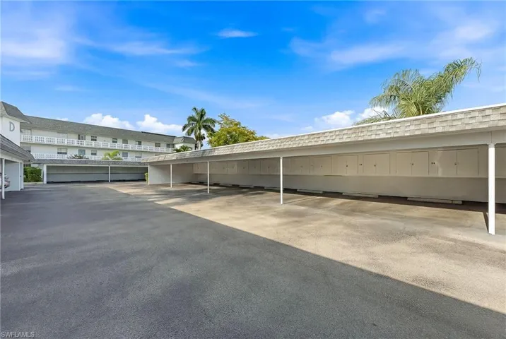 315  Saint Andrews  BLVD, Naples, FL 34113