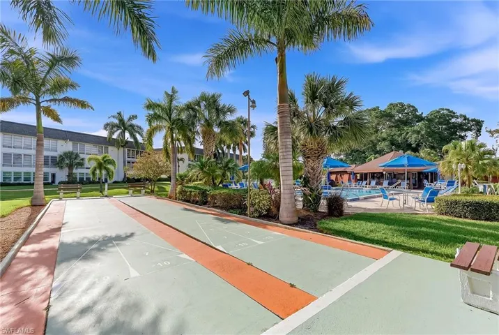 315  Saint Andrews  BLVD, Naples, FL 34113