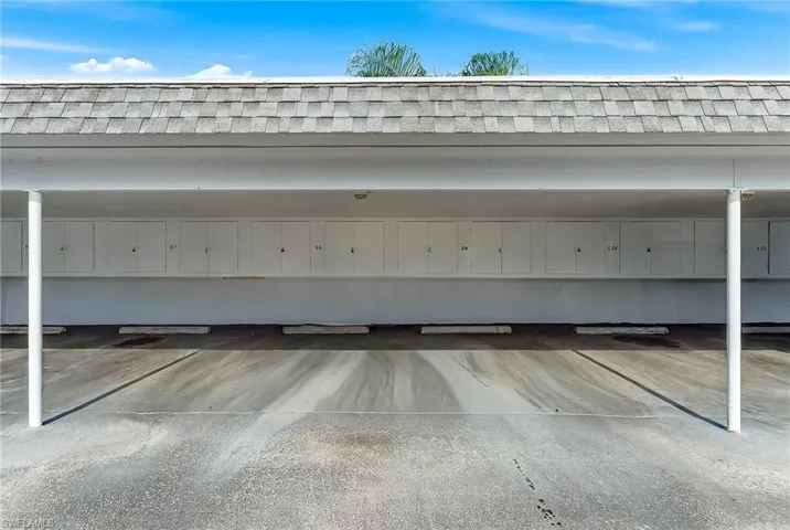 315  Saint Andrews  BLVD, Naples, FL 34113