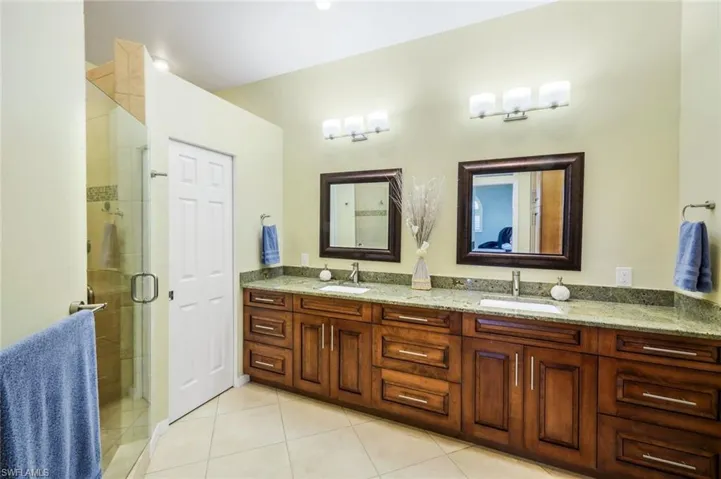 11384  Quail Village  WAY, Naples, FL 34119