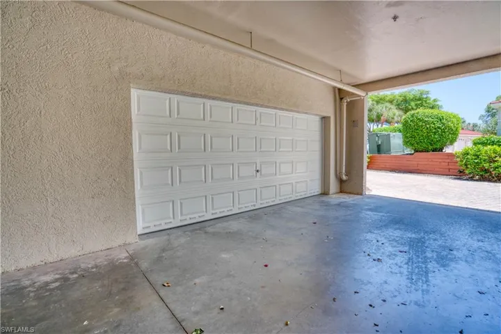 1540 Clermont Dr F403, Naples, Florida 34109