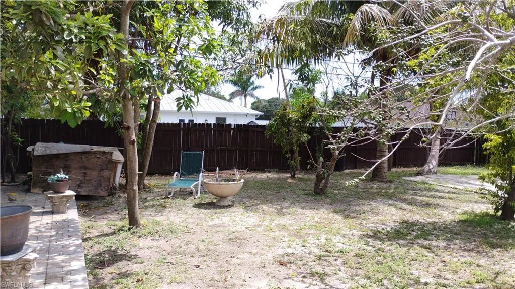 5026 23rd Ct Sw, Naples, Florida 34116