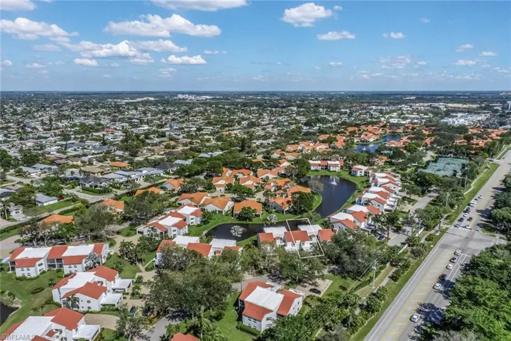 631  Beachwalk  CIR, Naples, FL 34108