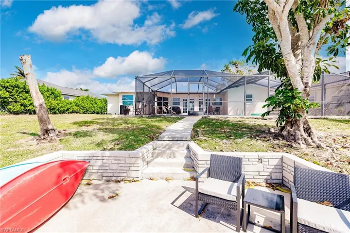 3042 SW 10th  PL, Cape Coral, FL 33914