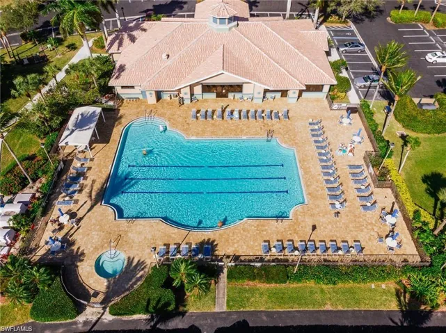 Birds eye view of the pool.