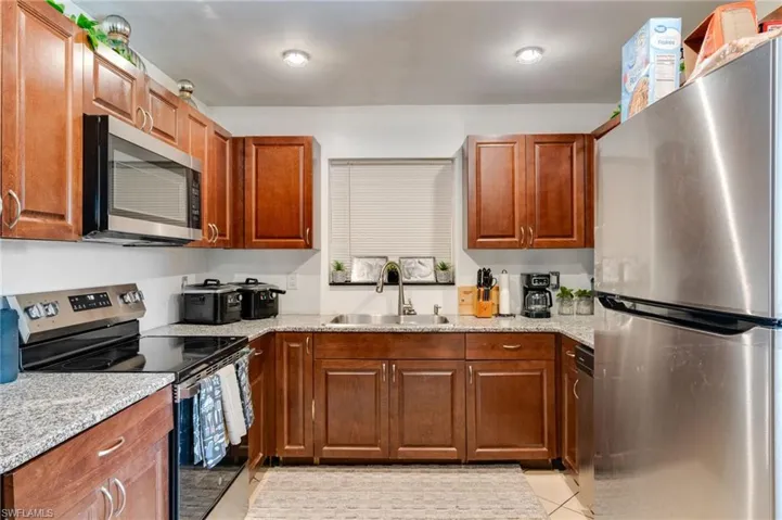 102 Oleander Rd, Lehigh Acres, Florida 33936