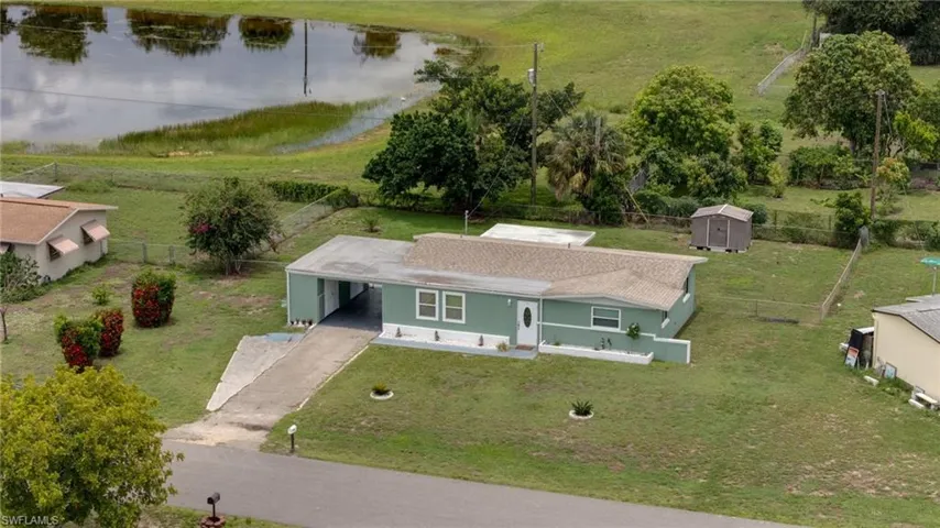 102 Oleander Rd, Lehigh Acres, Florida 33936
