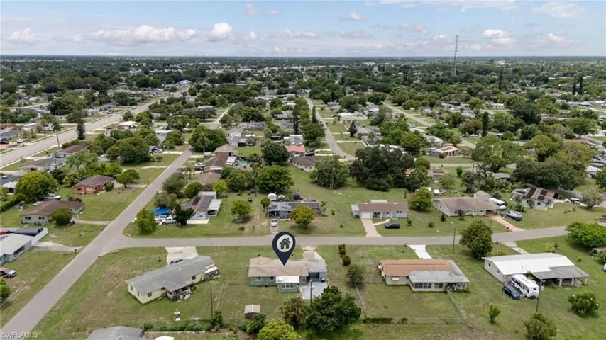102 Oleander Rd, Lehigh Acres, Florida 33936