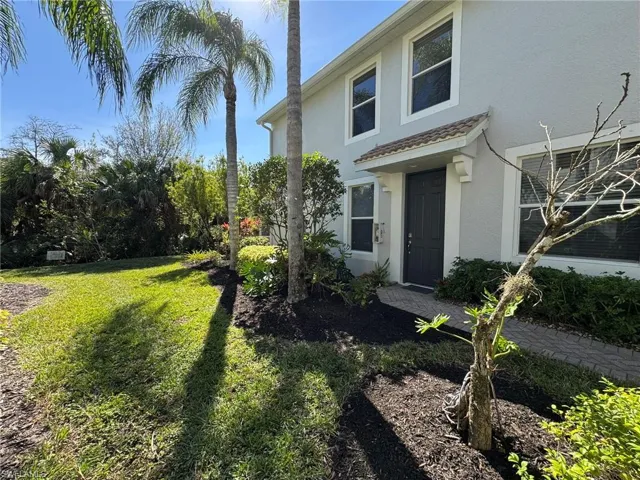 15671 Marcello Cir # 124, Naples Fl 34110