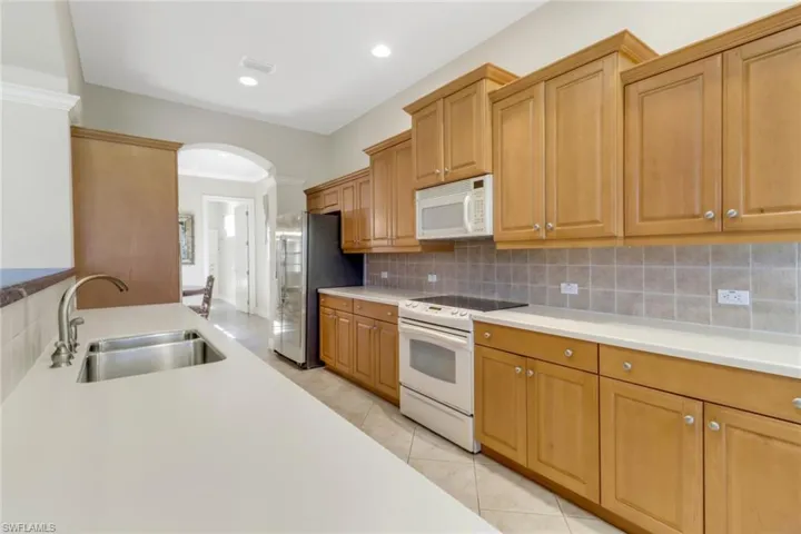 14070 Tivoli Ter, Bonita Springs, Florida 34135