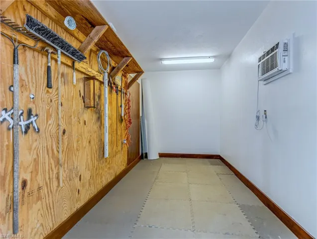 1423  Sandra  DR, Fort Myers, FL 33901