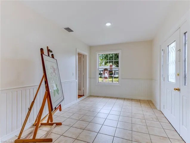 1423  Sandra  DR, Fort Myers, FL 33901