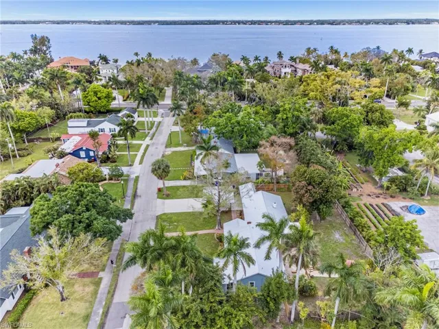 1423  Sandra  DR, Fort Myers, FL 33901