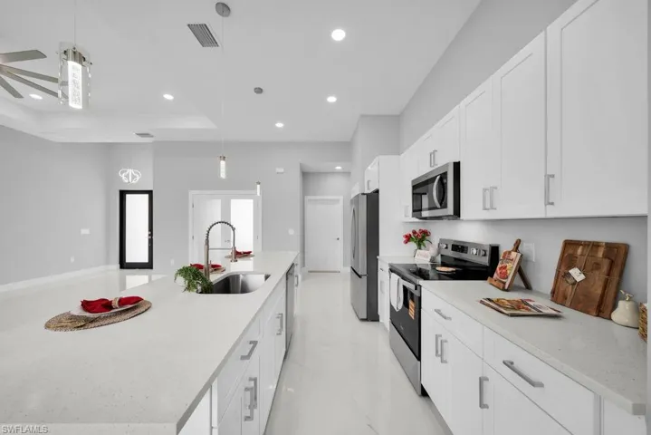 1426 NW 17th  AVE, Cape Coral, FL 33993
